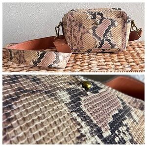 Madewell Transport Camera Bag purse crossbody leather snake skin small
